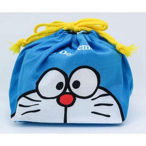 日本製 小叮噹造型 兒童便當袋｜收納袋 束口便當袋 抽繩午餐袋 - 富士通販