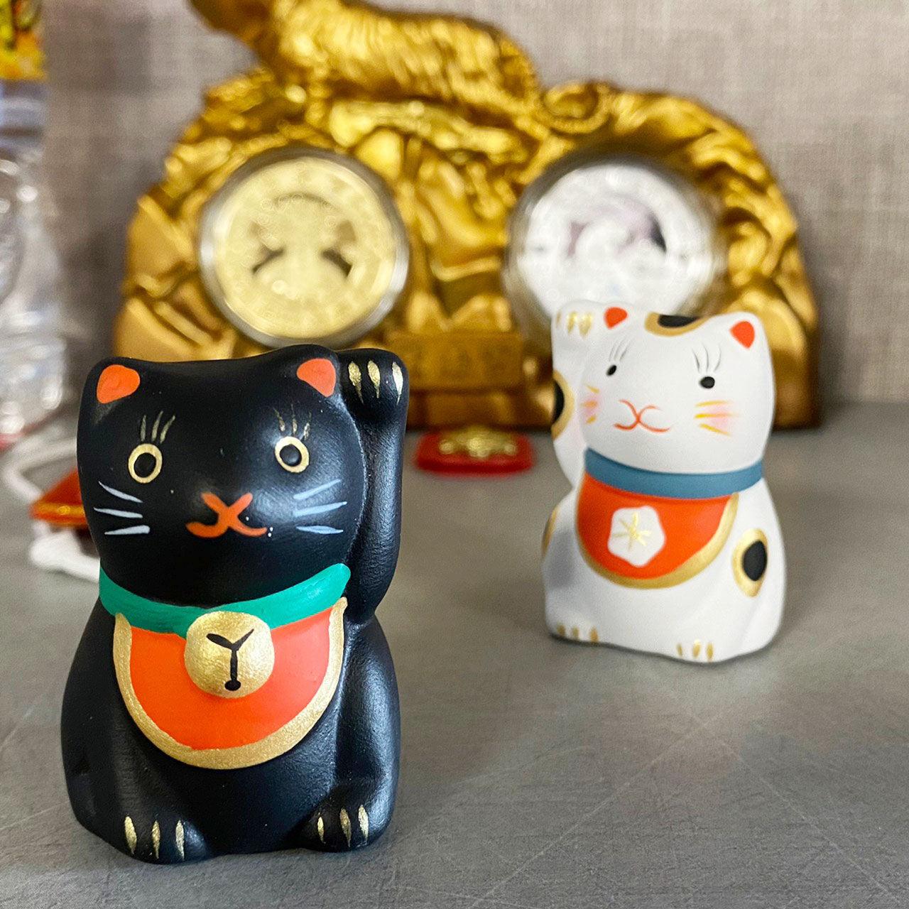 日本 中川政七商店 招財貓公仔 黑色 白色｜擺飾品 陶瓷公仔 陶籤 - 富士通販