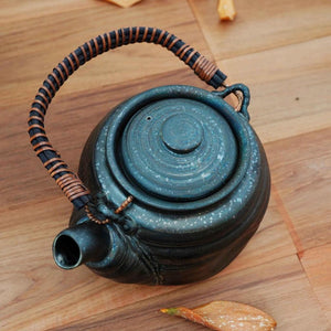 日本製 BLUT'S rokuro 六魯 黑鐵 陶瓷茶壺｜1800cc - 富士通販