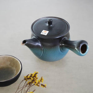 日本製 常滑燒 一心作土耳其藍漸層日式茶壺｜横手急須 陶瓷網 - 富士通販