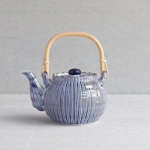 日本製 有田燒 藍色十草茶壺｜陶瓷茶壺 花茶壺 茶具 - 富士通販